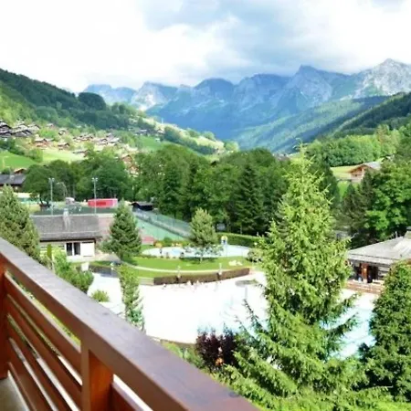 2 Pieces, 6 Couchages, Centre Du Grand-bornand, Parking, Balcon Sud - Fr-1-241-136 * Le Grand-Bornand